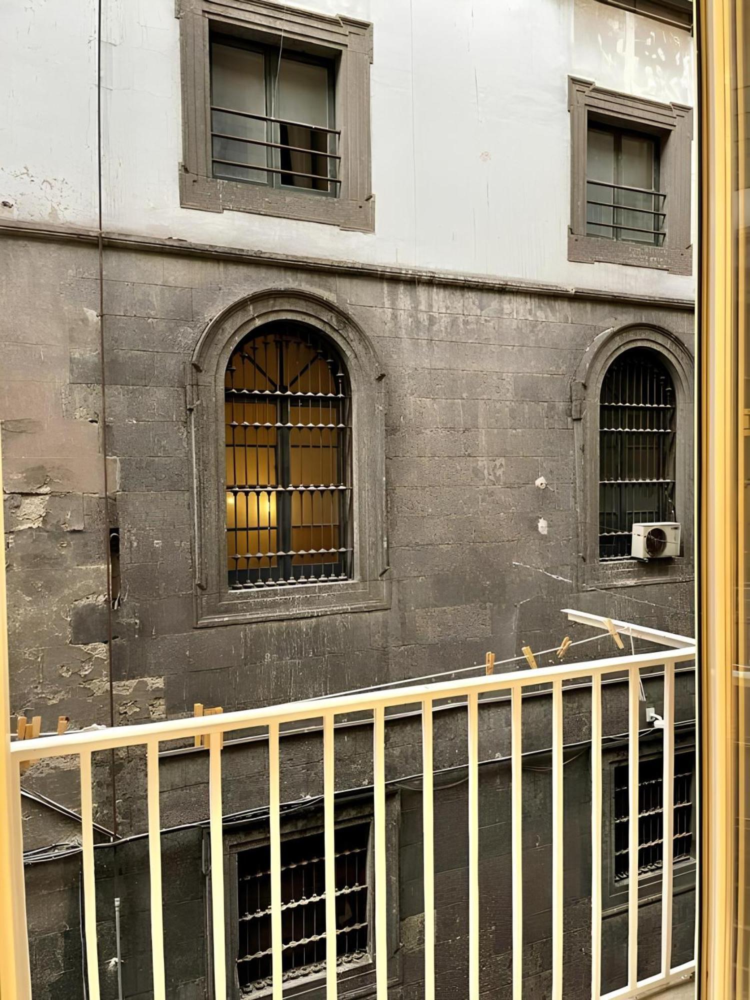 فندق Il Vicoletto Del Castello نابولي المظهر الخارجي الصورة